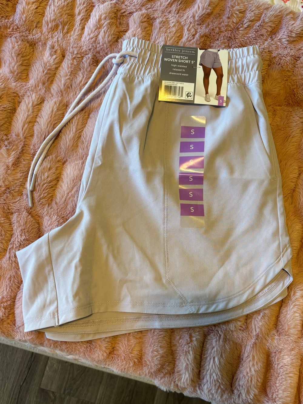 NWT womens shorts